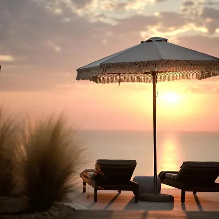 Rebek Luxury Villas & Suites * 圣尼古拉奥斯