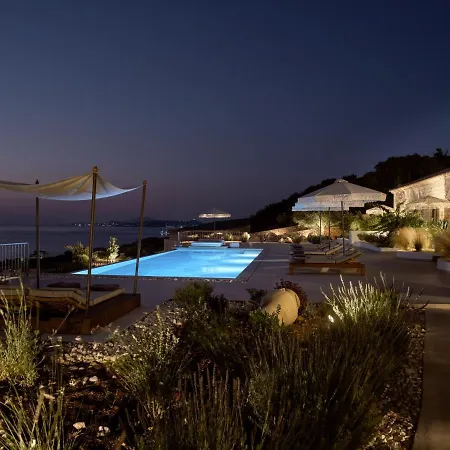 Rebek Luxury Villas & Suites 公寓 圣尼古拉奥斯