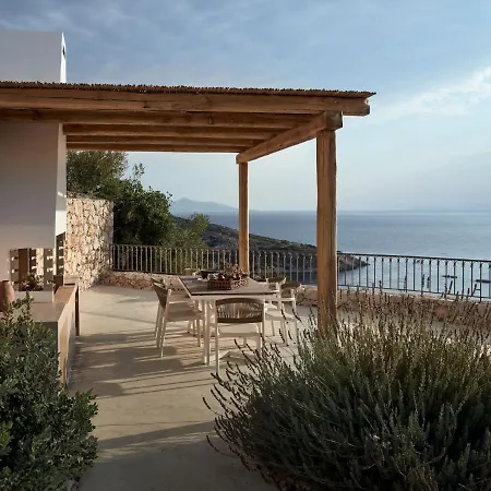 公寓 Rebek Luxury Villas & Suites 圣尼古拉奥斯