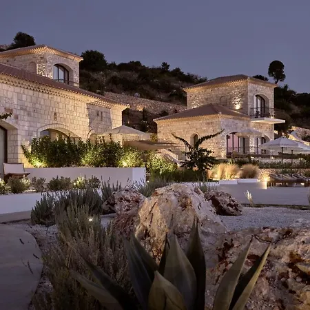 Rebek Luxury Villas & Suites Apartament