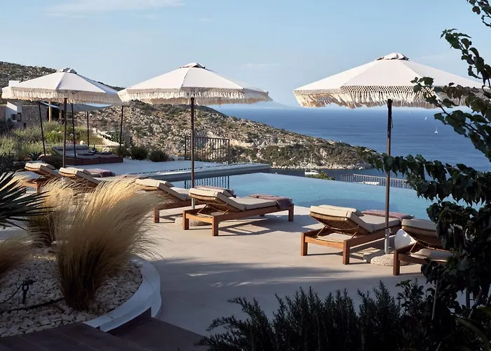 Lejlighed Rebek Luxury Villas & Suites